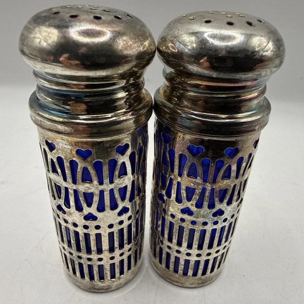 Vintage Cobalt Blue Glass Salt & Pepper Shaker Patent 1014132 Silver 3